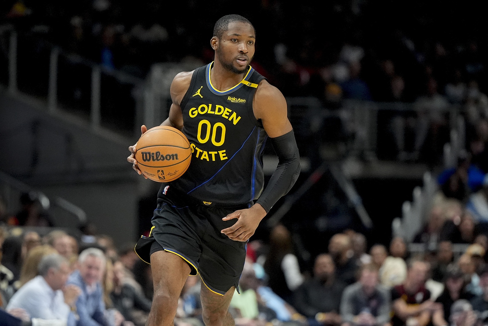 库明加队内第二高使用率27.4% 仅次于库里彰显核心地位