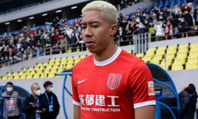 海星体育入口-成都外援萨尔达尼亚回归日乙 曾两度挑衅中超对手