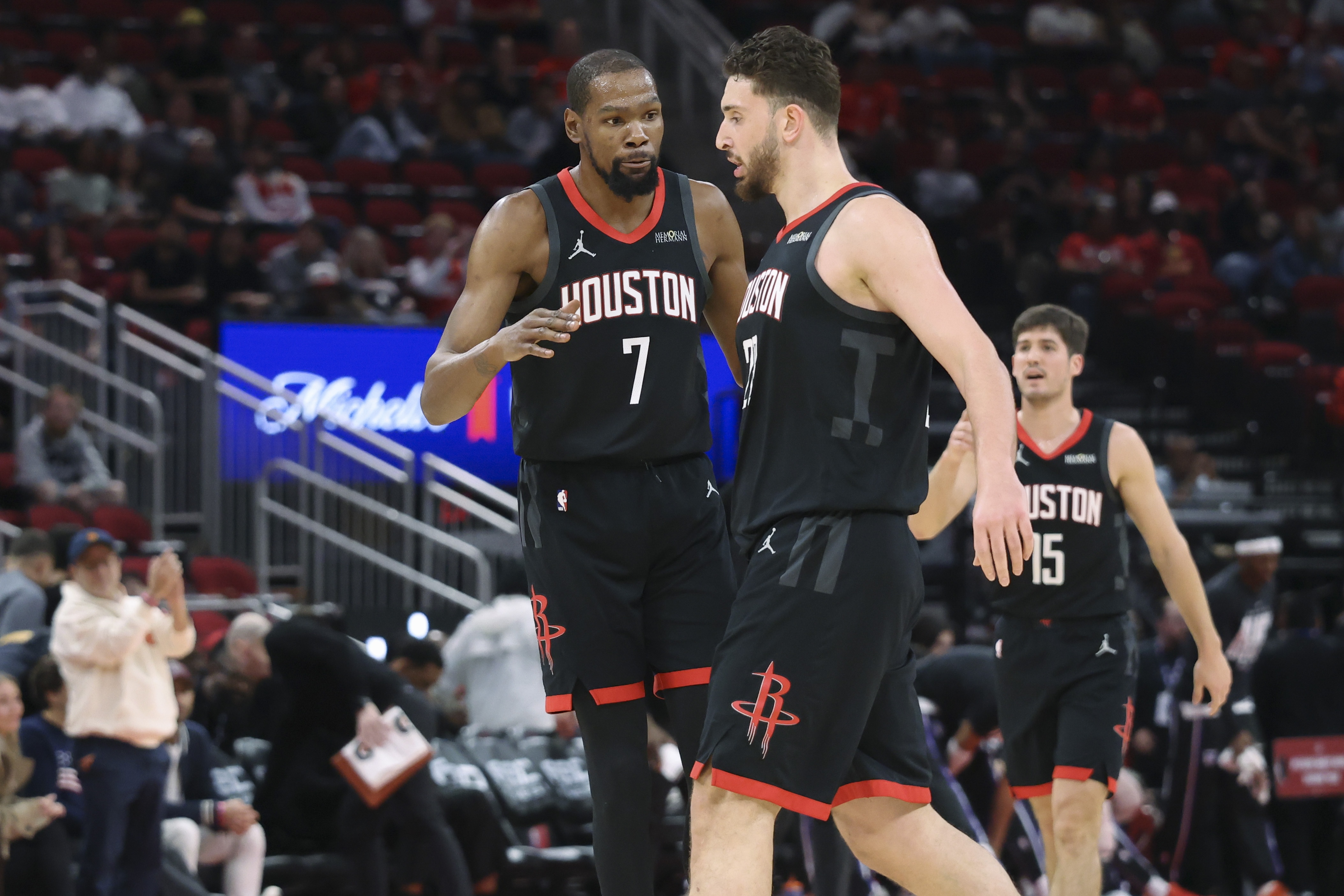 海星体育在线观看-体型&amp;篮板托底！火箭超6成胜率拿到第40胜 KD带5个年轻人长线成长